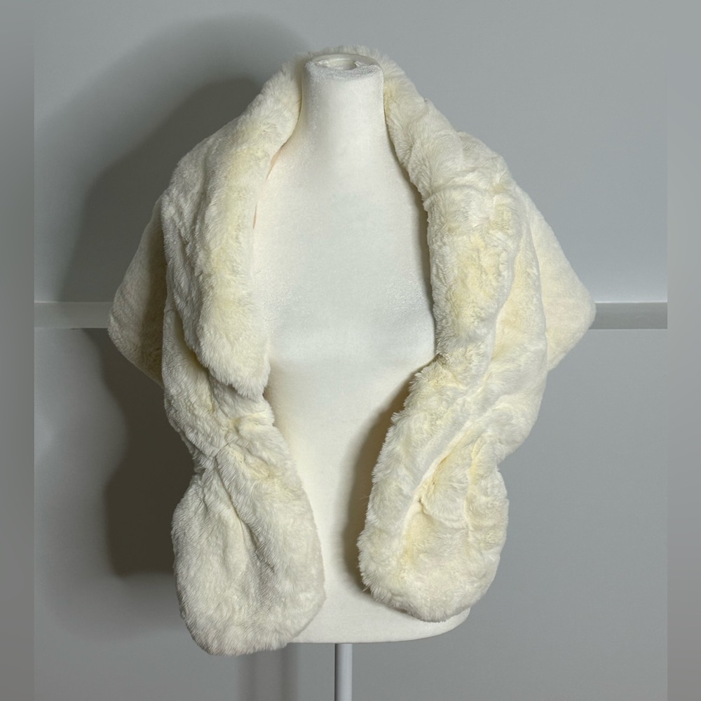 Caracilia Faux Shawl
